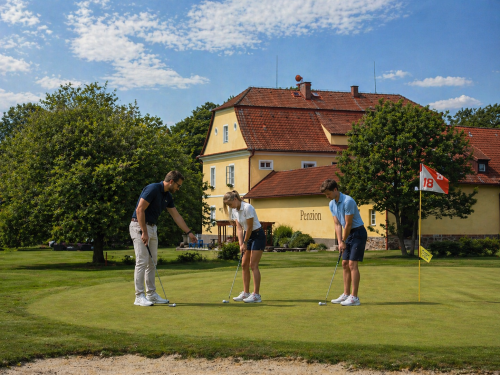 Základní kurz - Seznámení s golfem (2 osoby)